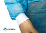 16-45gsm सुरक्षात्मक अलगाव वस्त्र एक बार में इस्तेमाल करने योग्य बहुरंगी मेडिकल ग्रेड